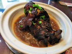-老码头黑皮肘子锅包肉(文政街店)