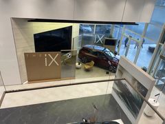 -北京宝诚宝马4S店