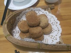 乌镇姑嫂饼-乌镇那一年小院主题餐厅(甘泉西路店)