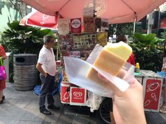-詹爷爷乌节路街头冰淇淋