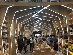 -覔书店(壹方城店)