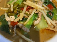 -牛八宝桂林米粉(八里庄店)