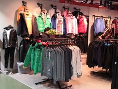 -五环Outlets(高新工厂店)