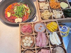 -芈重山老火锅(广州首店)