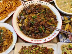 -鲁南仔·滕州炒鸡(经三路店)