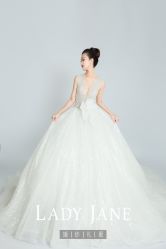 -Lady  Jane高端婚纱礼服馆