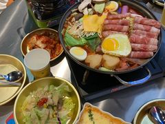 肥牛年糕火锅-Meet Sun韩式大排档(五一广场7MALL店)