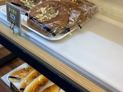 -韩国利尔面包(桂林路店)