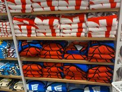 -名创优品(广东省广州琶洲保利广场店)