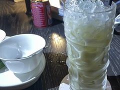 -瑰丽酒店·海吧·天际下午茶·现场DJ·天台酒吧