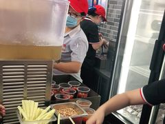 -八婆婆烧仙草(中山路店)