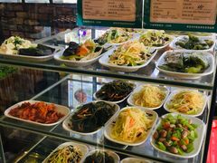 凉菜-万和春排骨砂锅米饭(湖北路店)