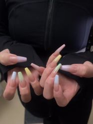 -丽心自助美甲美睫