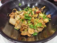 -醉人椒麻辣香锅(王府井喜悦店)
