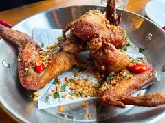 幻师脆脆金沙翅-COMMUNE幻师(五角场店)