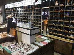 -肆兮眼镜·蔡司·徕卡战略合作店(大坪店)