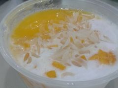 杨枝金捞-陈记甜品窝(中山北路店)