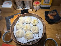 -馋三尺蟹粉小笼(人民广场店)