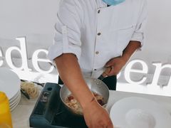 -奔驰上海利星(七宝店)