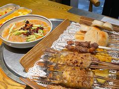 -聚串门儿·东北烧烤(信义坊店)