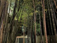 -穹六人间 people 6(岳阳路店)