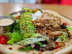 照烧鸡肉配牛油果拉法沙拉-HELLO 27 意面·沙拉·帕尼尼