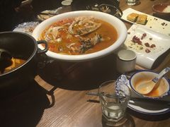 -九头鹰家宴(岳家嘴店)