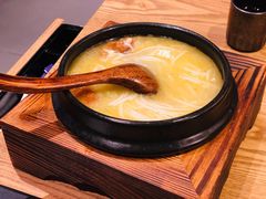蒙自过桥米线-麦麦山云南菜(复地活力城店)