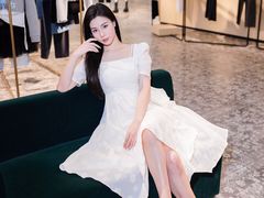 -ochirly(龙之梦购物中心店)