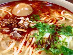 猪肘汤面-亮亮面馆(经六路店)