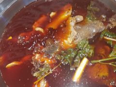-忘情水鱼头·鲜鱼火锅(滨江中路店)