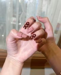 -H12 STAR日式美甲美睫专门店
