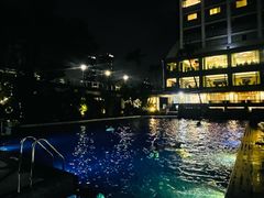 -曼谷湄南河畔华美达广场酒店