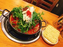 -喇喇排骨火锅·传统韩式脊骨汤(望京西园总店)