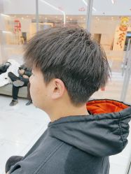-尤司男士国潮理发馆