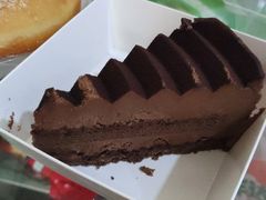 轻乳酪巧克力蛋糕-可颂坊(凉城店)