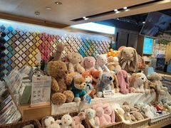 -猫的天空之城概念书店(苏州诚品店)