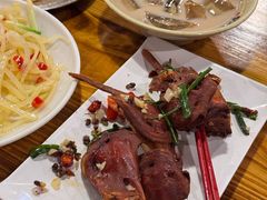 -冶建镜子·老南昌大排档·江西虾王(总店)