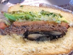 波特菇牛肉特堡-The Habit Burger Grill 哈比特汉堡(复兴soho店)