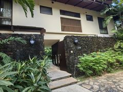 -三亚亚龙湾五号度假别墅酒店