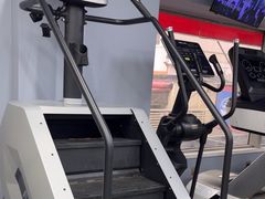 -即刻健身馆(对外经贸店)