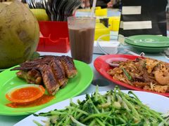 -明记烧鱼美味店