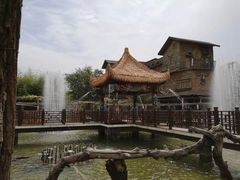 -呀路古热带植物园