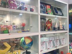 -斯坦星球AI编程·机器人科创·科学实验·信奥·思维·STEM·乐高·竞赛考级(长宁虹桥大融城荟聚中心)