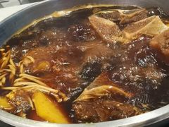 -运气牛自助酱大骨火锅(南京东路店)