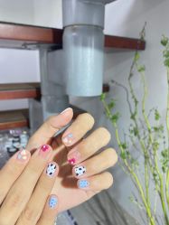 -瞧·享轻奢美甲美睫