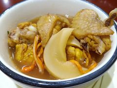 -菌之家·专业纯野生菌火锅·特色炒菌