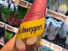 -中百仓储超市有限公司(越秀星汇维港店)