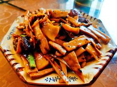 -幽优农庄·森波拉特色本地农家菜