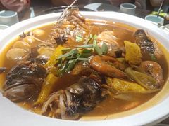 -卢大鲜鱼头捞饭(美利广场店)